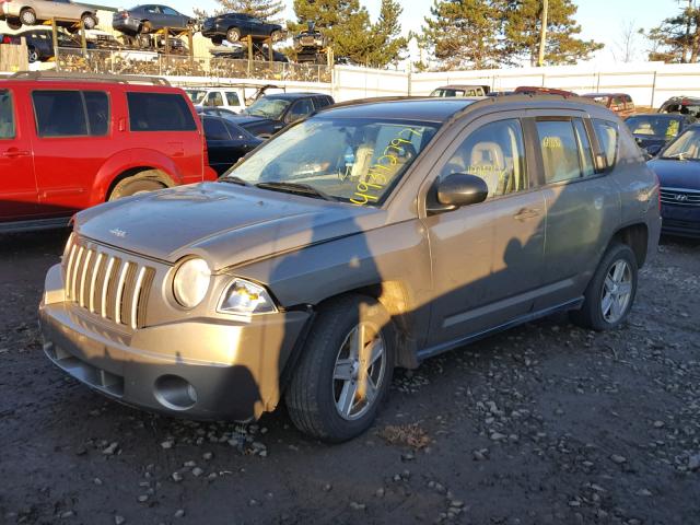 1J8FF47W37D120705 - 2007 JEEP COMPASS GREEN photo 2