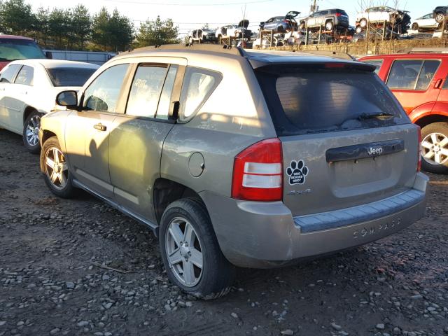 1J8FF47W37D120705 - 2007 JEEP COMPASS GREEN photo 3