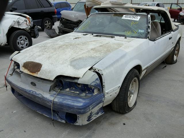 1FABP45E8KF259129 - 1989 FORD MUSTANG GT WHITE photo 2