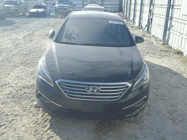 5NPE24AF5GH406363 - 2016 HYUNDAI SONATA SE BLACK photo 9