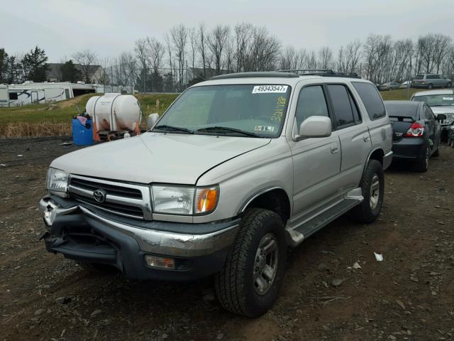 JT3HN86R4Y0321788 - 2000 TOYOTA 4RUNNER SR SILVER photo 2