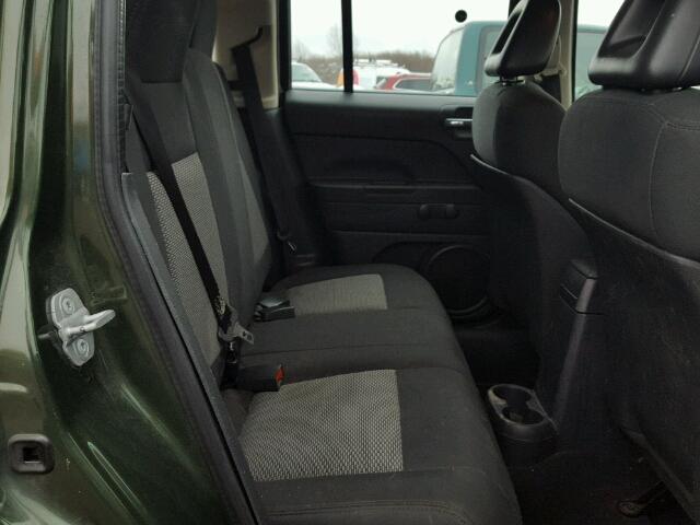 1J4FT28A29D140755 - 2009 JEEP PATRIOT SP GREEN photo 6