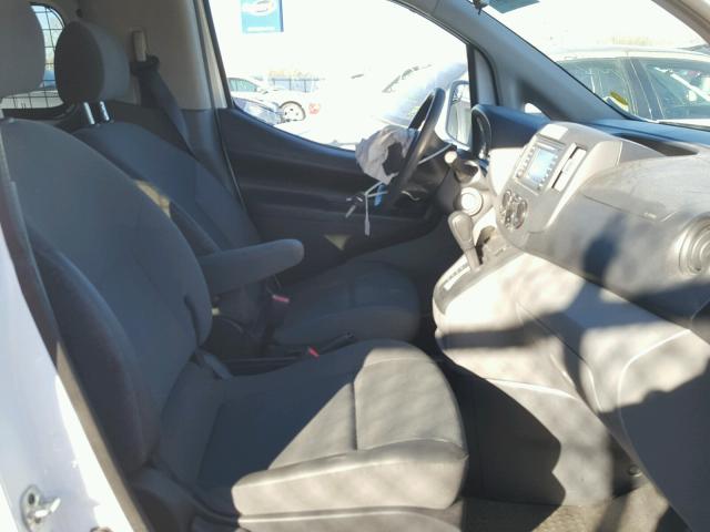 3N63M0ZNXFK691990 - 2015 CHEVROLET CITY EXPRE WHITE photo 5