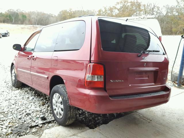 KNDUP132256731713 - 2005 KIA SEDONA EX RED photo 3