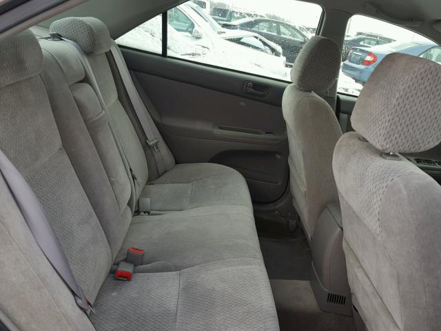 4T1BE32K82U630933 - 2002 TOYOTA CAMRY LE ნაცრისფერი ფოტო 6