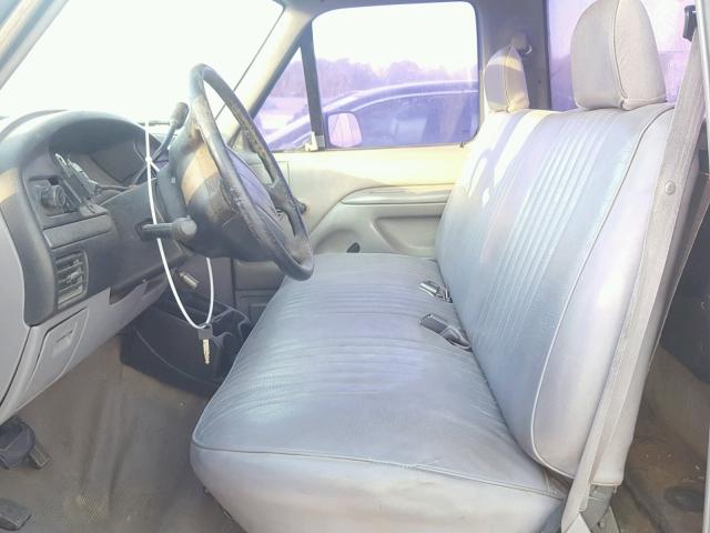 1FTDF15Y3RNA49746 - 1994 FORD F150 GRAY photo 5