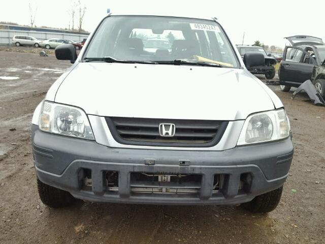 JHLRD1847VC018030 - 1997 HONDA CR-V LX SILVER photo 9