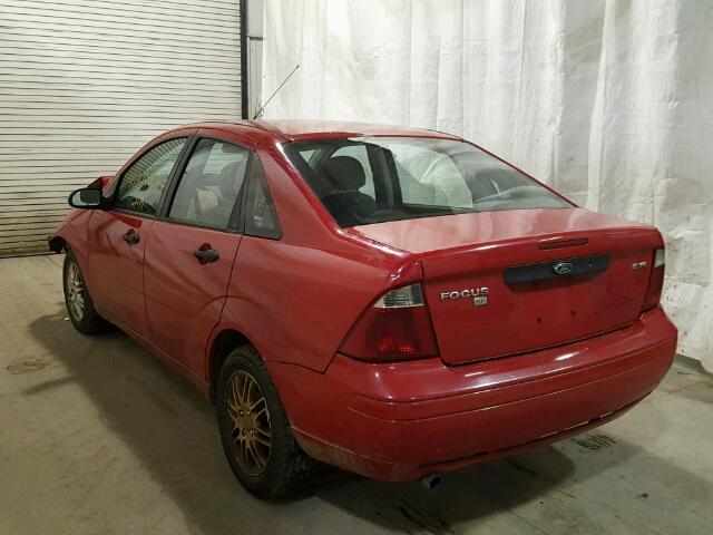 1FAFP34N66W103674 - 2006 FORD FOCUS ZX4 RED photo 3