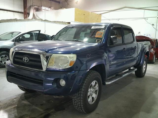 5TEKU72N77Z386568 - 2007 TOYOTA TACOMA DOU BLUE photo 2