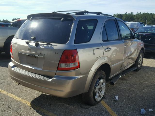 KNDJD733X55338264 - 2005 KIA SORENTO EX GOLD photo 4