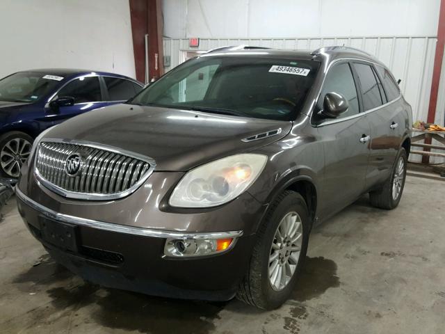5GALRBED2AJ164566 - 2010 BUICK ENCLAVE CX BROWN photo 2