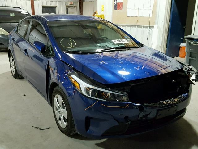 3KPFK4A7XHE064489 - 2017 KIA FORTE LX BLUE photo 1