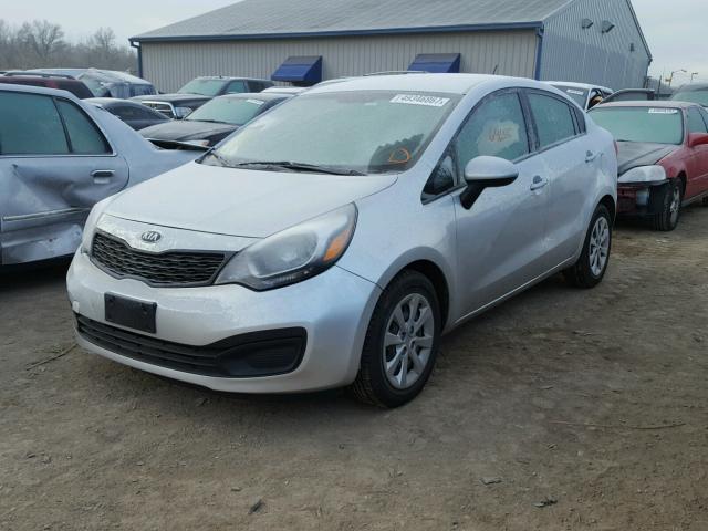 KNADM4A3XF6438615 - 2015 KIA RIO LX SILVER photo 2