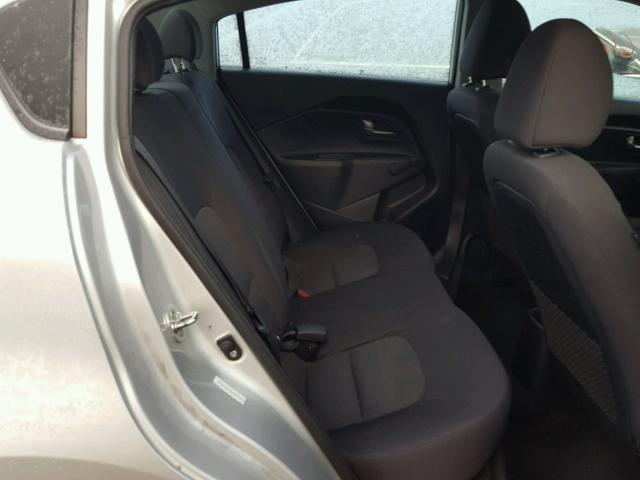 KNADM4A3XF6438615 - 2015 KIA RIO LX Արծաթագույն լուսանկար 6