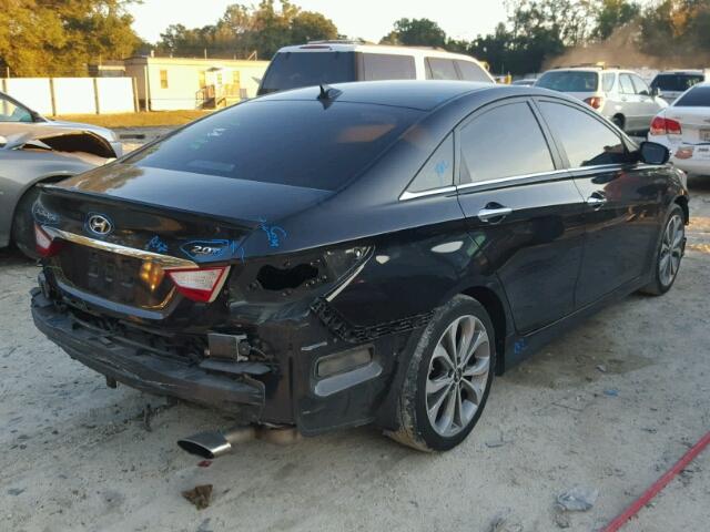 5NPEC4AB8EH910087 - 2014 HYUNDAI SONATA SE BLACK photo 4