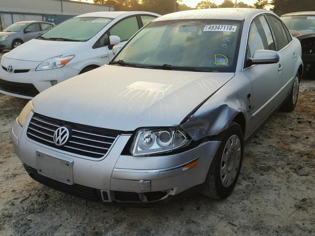 WVWMD63B83P100784 - 2003 VOLKSWAGEN PASSAT GL SILVER photo 2