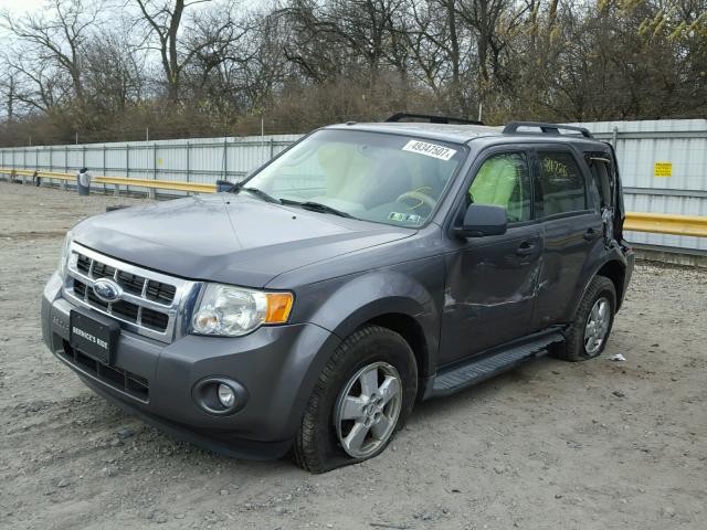 1FMCU03G39KD00140 - 2009 FORD ESCAPE XLT GRAY photo 2