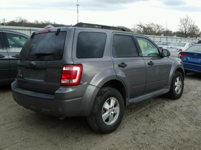 1FMCU03G39KD00140 - 2009 FORD ESCAPE XLT GRAY photo 4