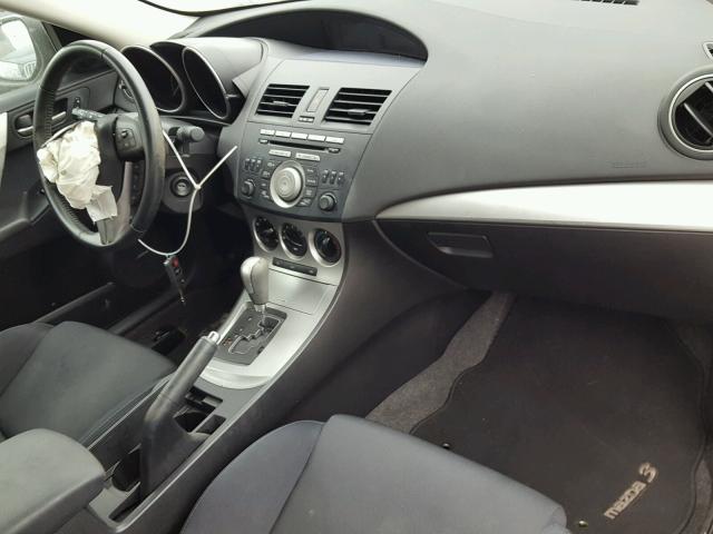 JM1BL1S57A1229902 - 2010 MAZDA 3 S SILVER photo 9