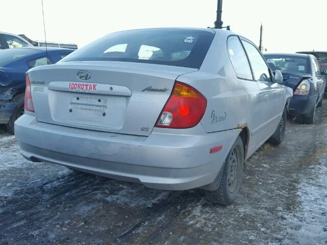 KMHCG35C14U312805 - 2004 HYUNDAI ACCENT GL GRAY photo 4