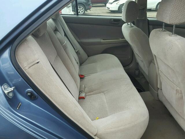 4T1BF32K04U580478 - 2004 TOYOTA CAMRY LE ლურჯი ფოტო 6