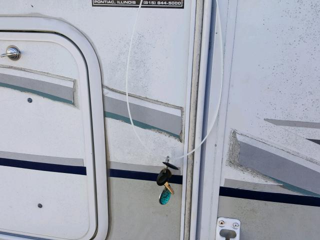 4YDT26R245G910132 - 2004 KEYSTONE OUTBACK WHITE photo 5