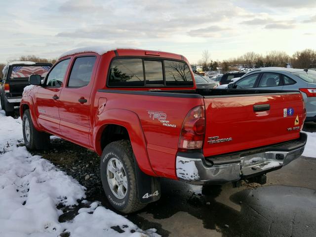 5TELU42N77Z362693 - 2007 TOYOTA TACOMA DOU RED photo 3