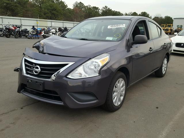 3N1CN7AP2FL917006 - 2015 NISSAN VERSA S GRAY photo 2