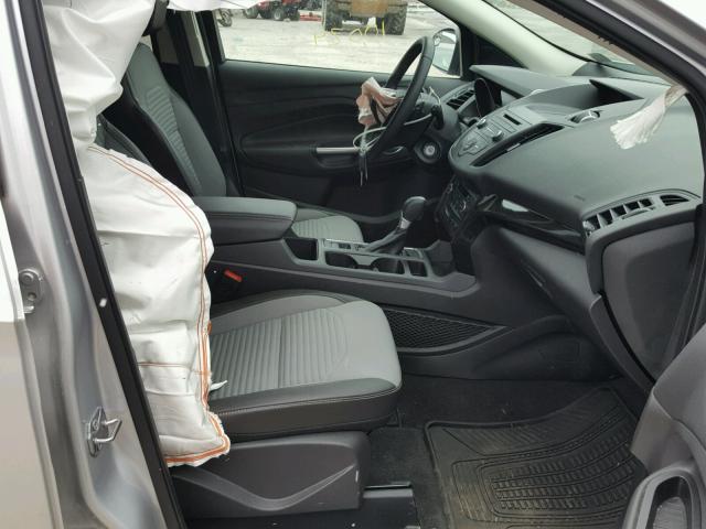 1FMCU9GD8HUA37263 - 2017 FORD ESCAPE SE 银色 照片 5