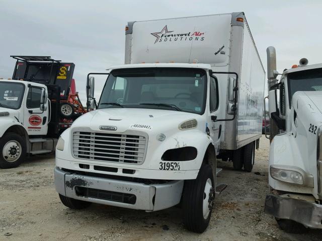 1FVACWBS39HAH1434 - 2009 FREIGHTLINER M2 106 MED WHITE photo 2