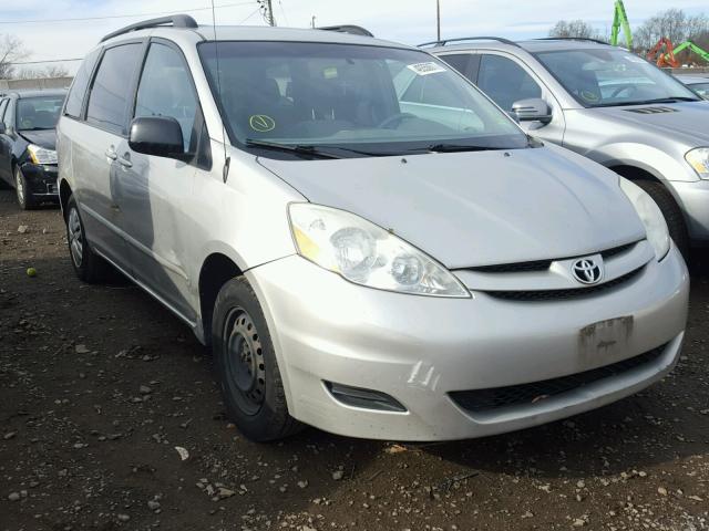 5TDZA23C26S566298 - 2006 TOYOTA SIENNA CE SILVER photo 1