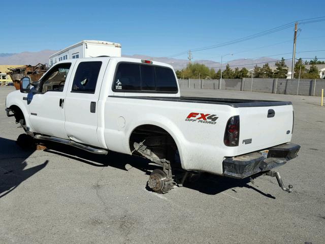 1FTNW21P84EE01672 - 2004 FORD F250 SUPER WHITE photo 3