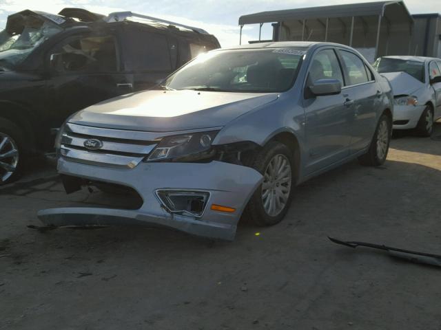 3FADP0L34AR110348 - 2010 FORD FUSION HYB BLUE photo 2