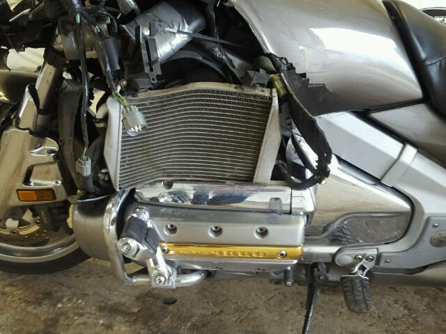 1HFSC47G49A800498 - 2009 HONDA GL1800 GRAY photo 7