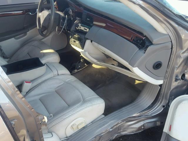 1G6KD54Y63U102106 - 2003 CADILLAC DEVILLE GOLD photo 5