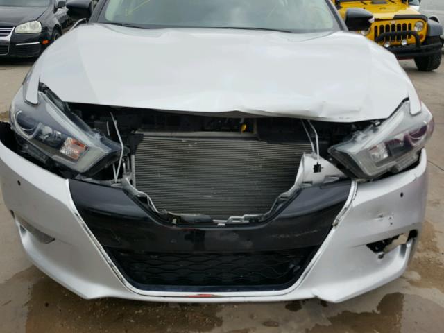 1N4AA6AP0HC448285 - 2017 NISSAN MAXIMA 3.5 SILVER photo 9