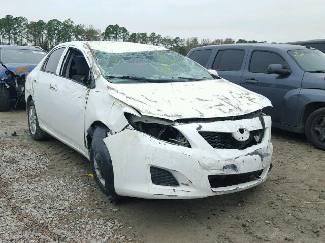 1NXBU40E39Z074241 - 2009 TOYOTA COROLLA BA WHITE photo 1