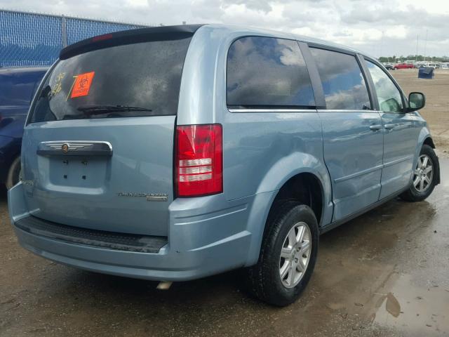 2A4RR2D19AR334198 - 2010 CHRYSLER TOWN & COU BLUE photo 4