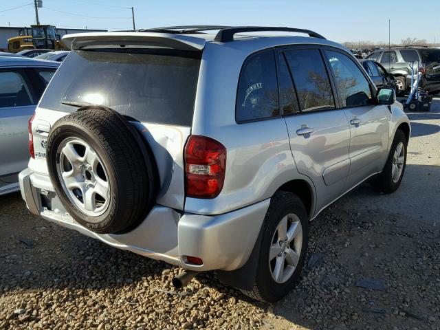 JTEGD20V840002963 - 2004 TOYOTA RAV4 SILVER photo 4