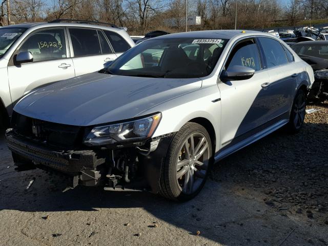 1VWDT7A3XHC062376 - 2017 VOLKSWAGEN PASSAT R-L GRAY photo 2