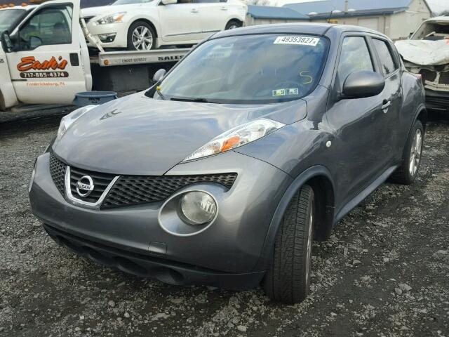 JN8AF5MV8BT010626 - 2011 NISSAN JUKE S CHARCOAL photo 2