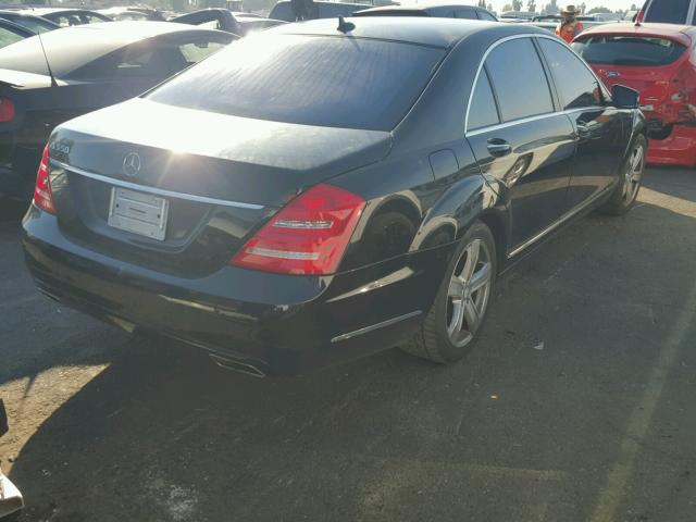 WDDNG7BB1AA345578 - 2010 MERCEDES-BENZ S 550 BLACK photo 4