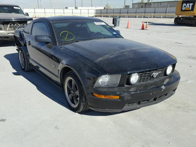 1ZVFT82H365195247 - 2006 FORD MUSTANG GT BLACK photo 1