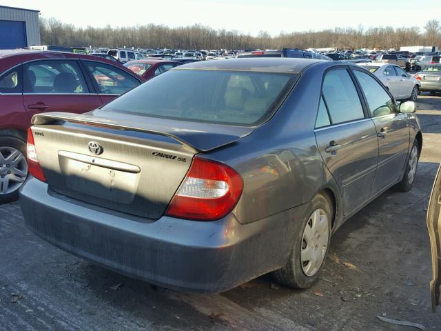 4T1BE32K73U693443 - 2003 TOYOTA CAMRY LE GRAY photo 4