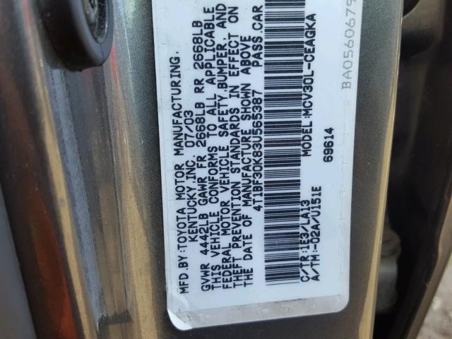 4T1BF30K83U565387 - 2003 TOYOTA CAMRY LE ნაცრისფერი ფოტო 10