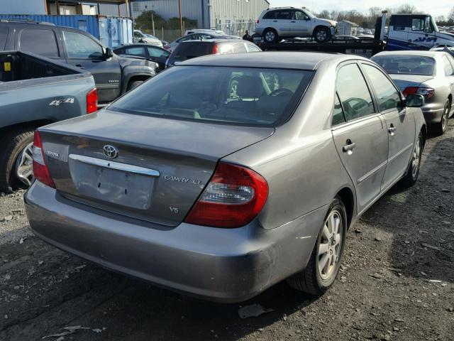 4T1BF30K83U565387 - 2003 TOYOTA CAMRY LE ნაცრისფერი ფოტო 4