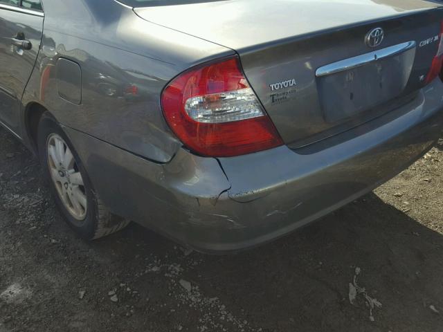 4T1BF30K83U565387 - 2003 TOYOTA CAMRY LE ნაცრისფერი ფოტო 9