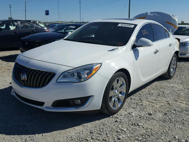 2G4GN5EX2E9273341 - 2014 BUICK REGAL PREM WHITE photo 2