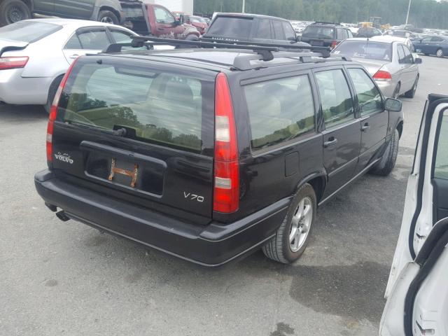 YV1LW55A2X2574635 - 1999 VOLVO V70 BLACK photo 4