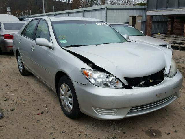 4T1BE30K85U002202 - 2005 TOYOTA CAMRY LE GRAY photo 1